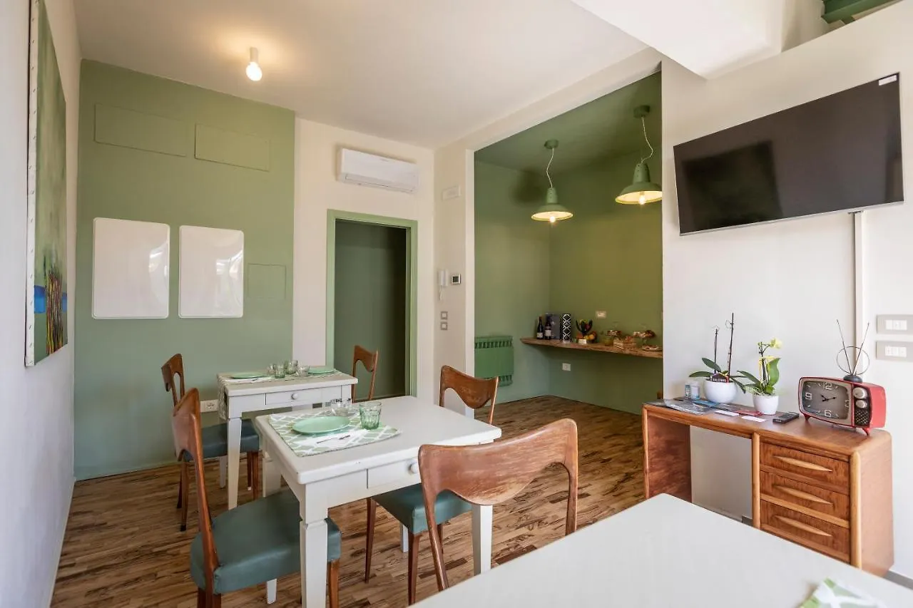 Le Stagioni Luxury Suite Форли 0*,  Италия